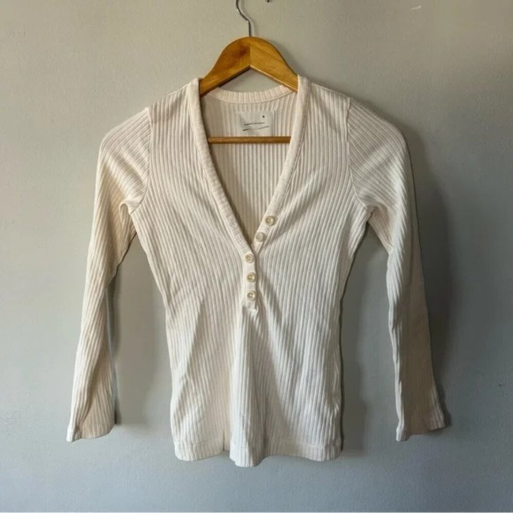 Citizens of Humanity Aideen Henley Top in Cream Size Small NWOT - Picture 4 of 8